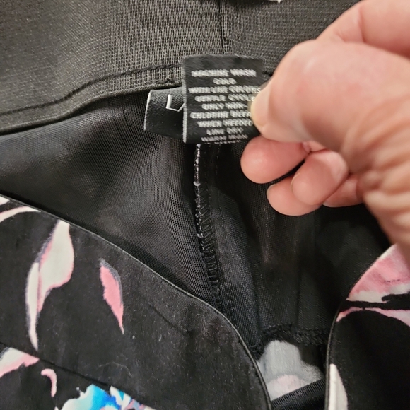 Nwot Lane bryant women's 18regular dress pant called The Allie floral print. - Picture 2 of 5